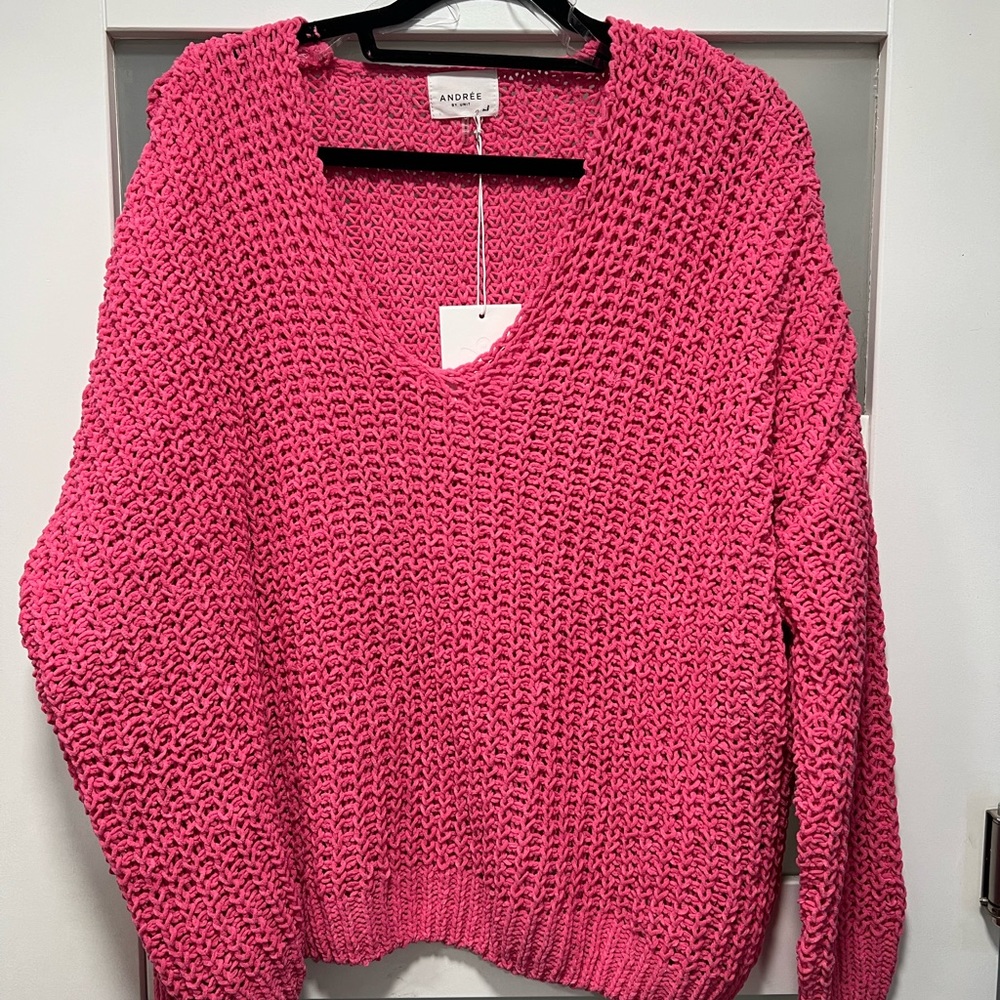 Andreé Chunky knit sweater Hot pink NWT